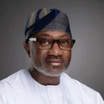 Naira depreciates at official market to N1,363 to dollar Thursday